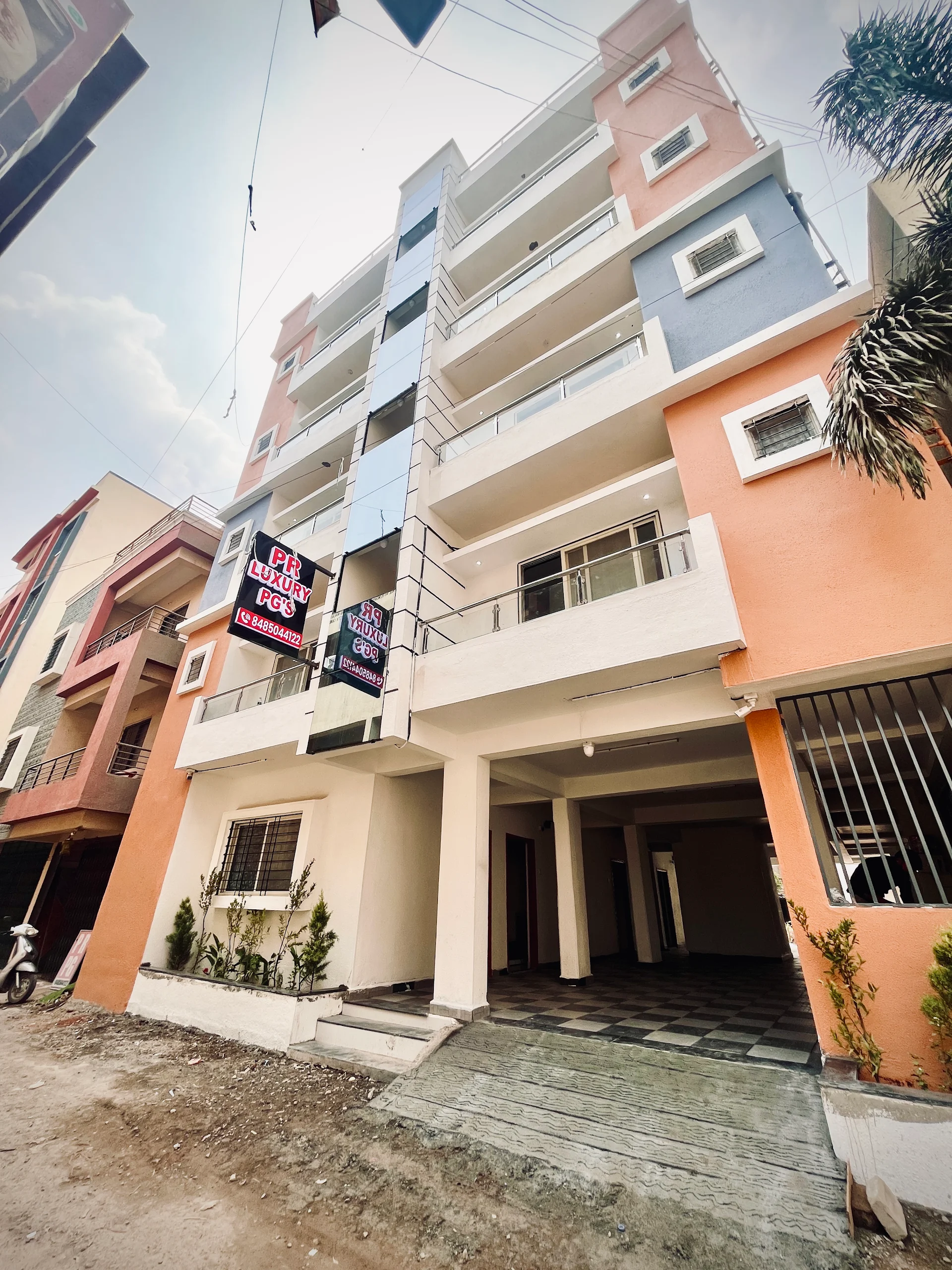 P R Boys & Girls Pg Accommodation