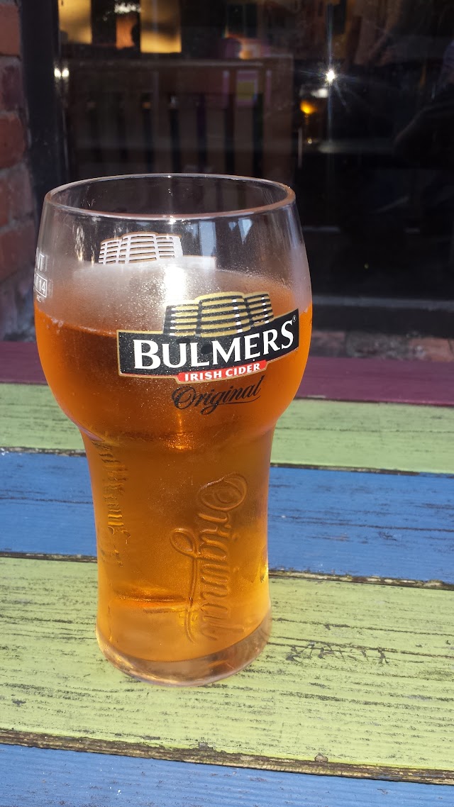 Morton's Pub