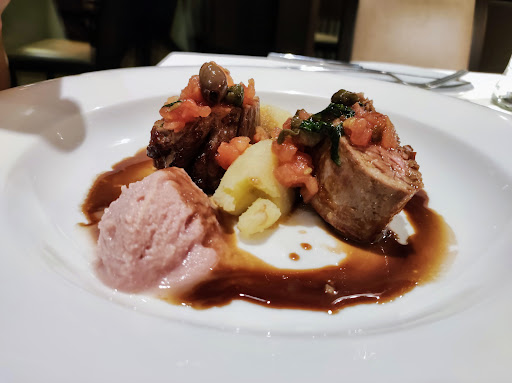 Aurevo Pool Restaurant - Thumbnail