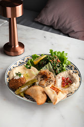 Photo n°6 de Mezze du village à Bourg-la-Reine (Sandwicherie)