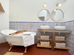 Photo n°18 de Gites Le Franc à Tonnay-Charente (Agence de location de maisons de vacances)