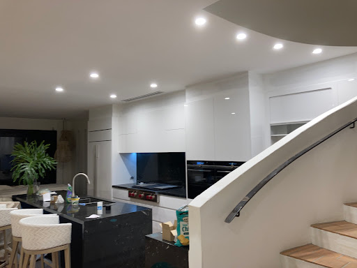 Karalee Electrical Contracting - Thumbnail
