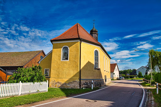 Kirche St. Maria Königin - Thumbnail