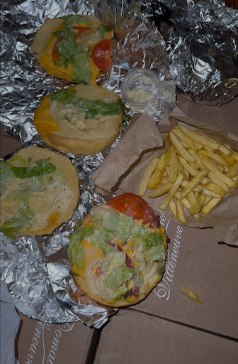 Photo 3 - Burger Mania