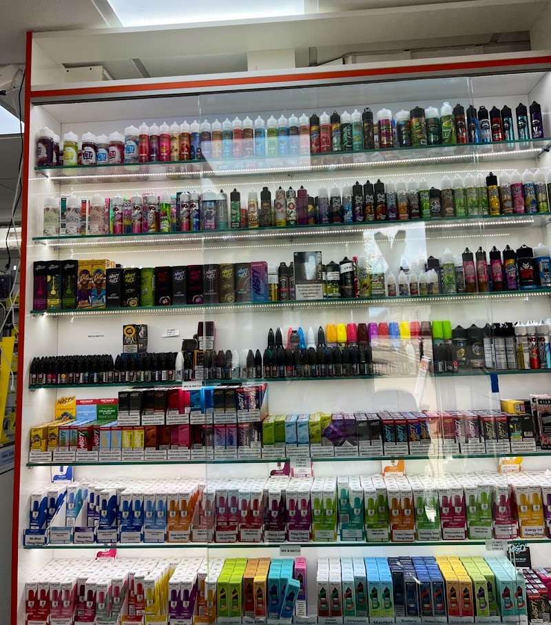 PHOENIX PHONE & VAPE SHOP ALDERSHOT (Certified Technicians In Laptops Tablets And Phone Repair) photo 3