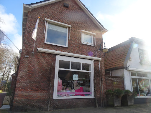 Boutique No. 7 Gallery - Netherlands