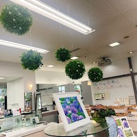 メガネのアイアイエー 束本店