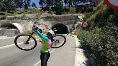 Photos of Tunel Kachotis