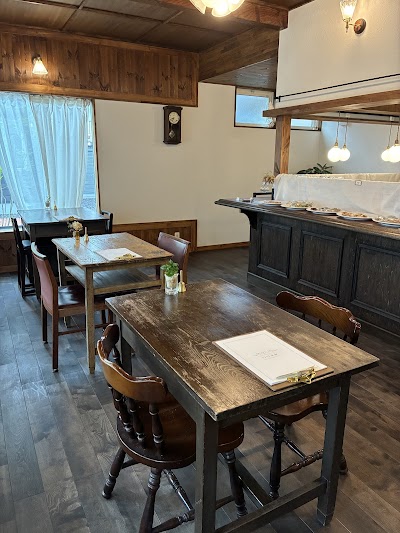 お菓子と小さな喫茶室 喫茶ﾂﾕｸｻ