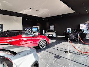 Photo n°17 de DS STORE BOULOGNE-SUR-MER - SOFIDA Auto à Saint-Léonard (Vendeur de voitures d'occasion)