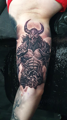 Vivid Ink Tattoo Augsburg