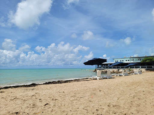 Combate Beach - Thumbnail