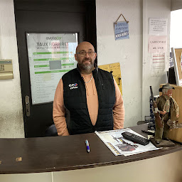 Photo n°4 de Garage Avatacar Laroque Des Alberes à Laroque-des-Albères (Magasin de pneus)