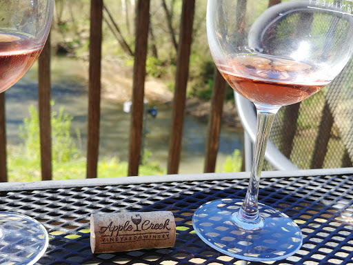 Apple Creek Vineyard & Winery - Thumbnail