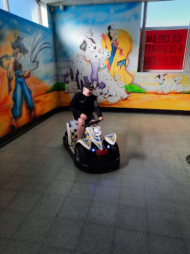 Paramount Amusements (Blakes Amusements) Gallery - United Kingdom