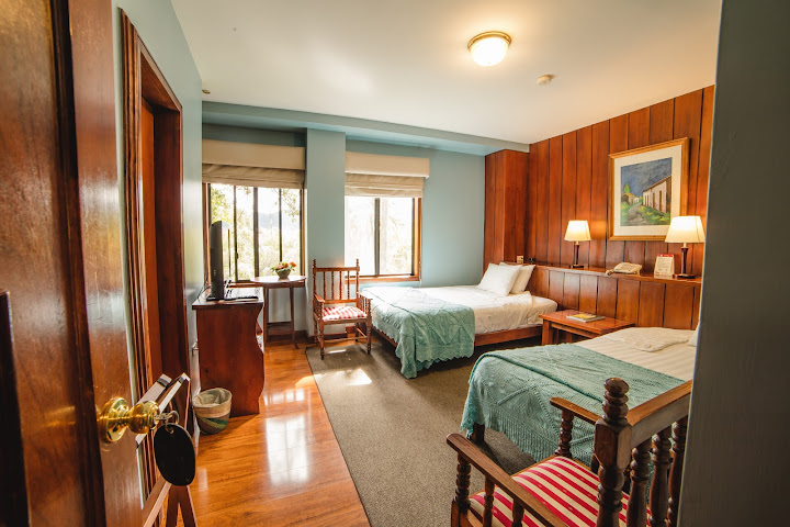 Hotel Victoria by null