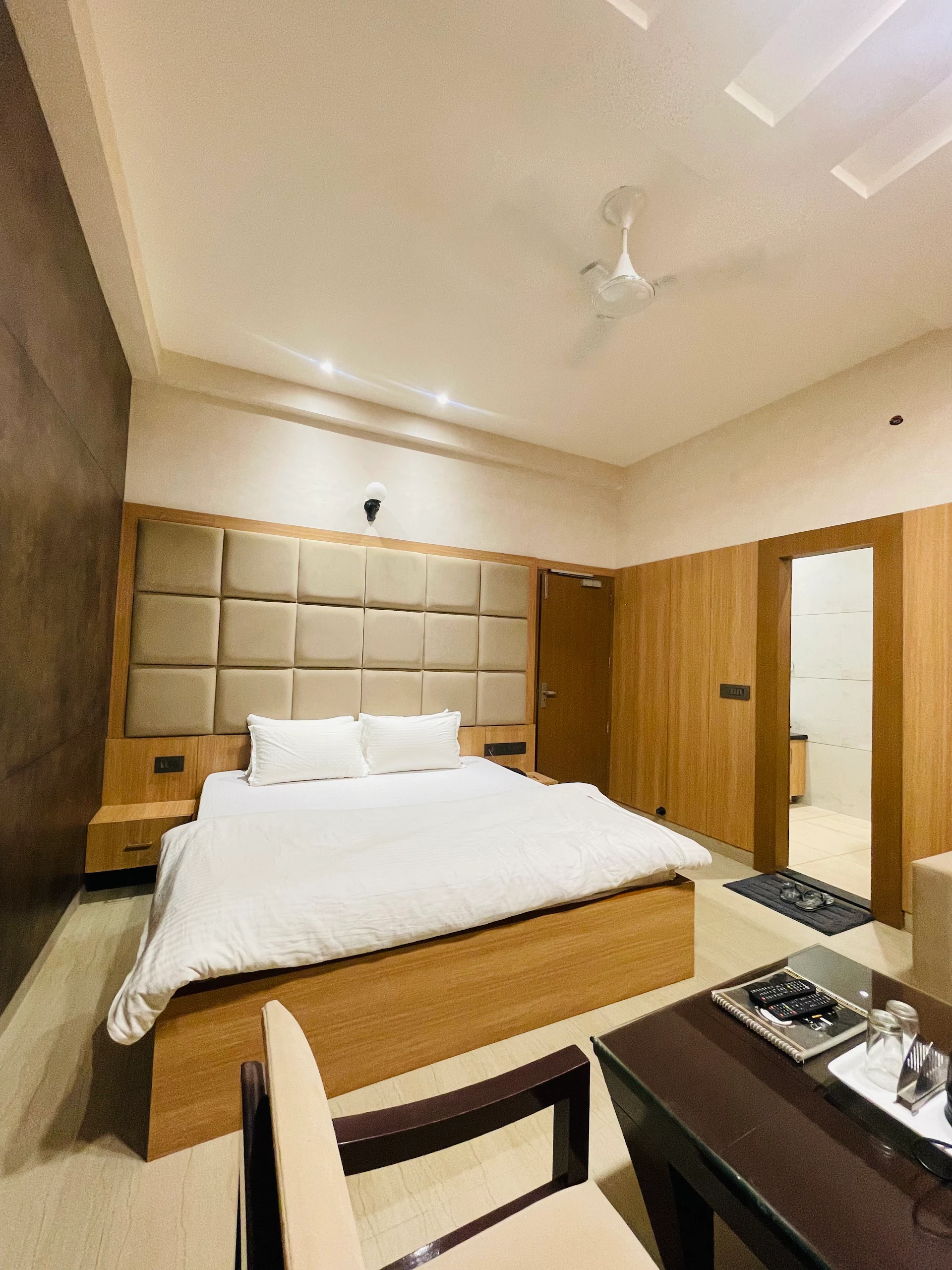 Hotel Desire