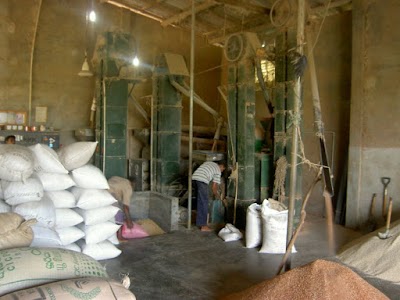 Photos of Eravur MPCS Rice Mill