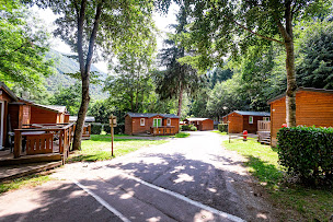 Photo n°2 de Wellness Sport Camping Ax-les-thermes à Ax-les-Thermes (Terrain de camping)