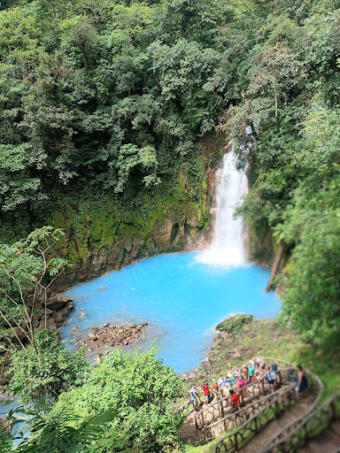 Arenal Private Tours and Small Groups Logo