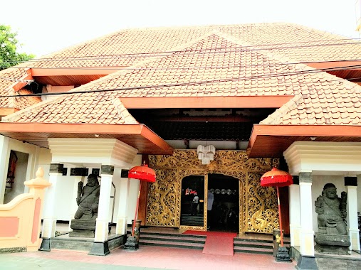 Puri Artha Hotel, Author: Bambang Udoyono