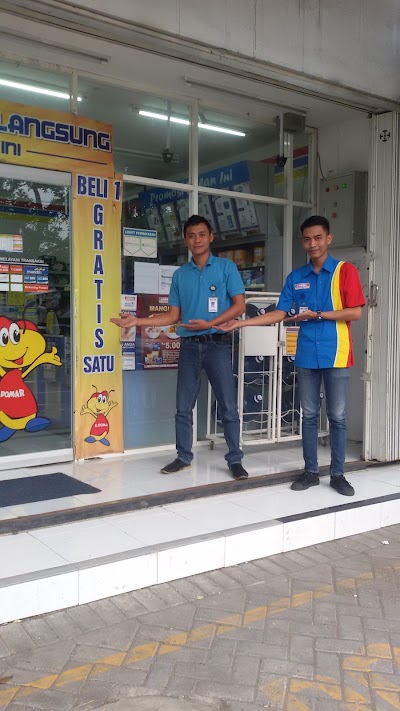 Photos of Indomaret Singkalan