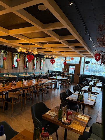 KAN KIIN BRUNCH & THAI EATERY by null