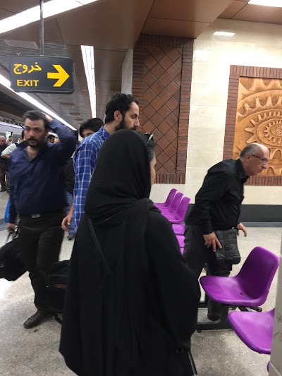 Photos of Meydan-e-San'at Metro Station