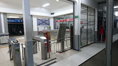 Photos of STASIUN LENTENG AGUNG GB JGKRSA