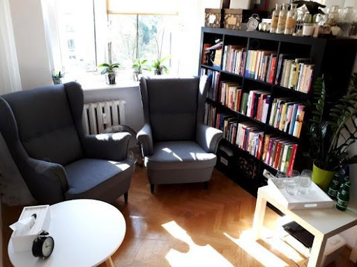 mgr Kinga Łakomska, Psychoterapeuta