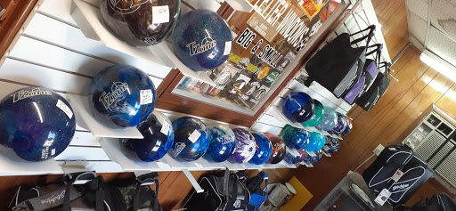 Wayne's Bowling Supply - Thumbnail