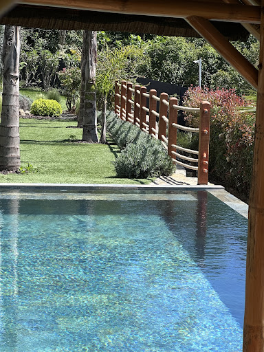 Photo de Agence Cannes - Mirror Pool Concept à Mougins (06250)