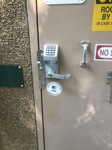 A Aaron Mobile locksmiths LLC