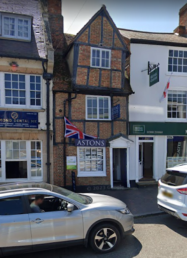 Astons Estates Agents - Visual