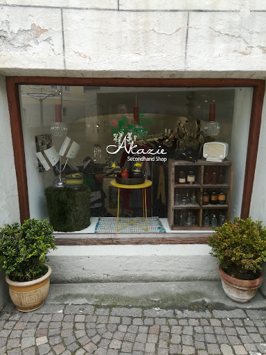 Akazie Secondhand Shop