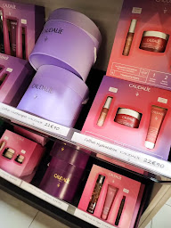 Photo n°14 de Pharmacie de la Gare à Rumilly (Pharmacie)