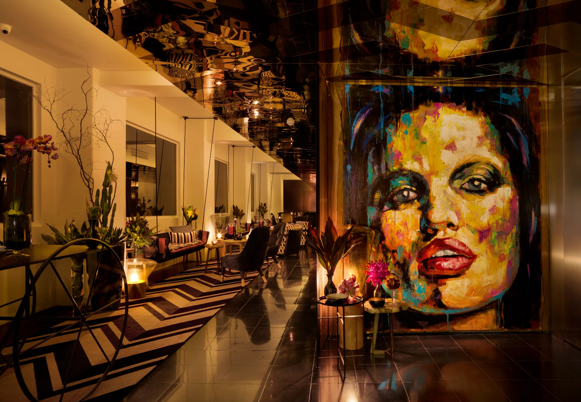 Adelphi Hotel