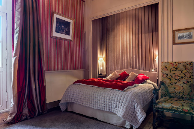 http://www.chateau-saintpaterne.com/