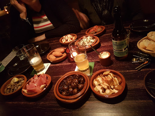Tapas 410 - Visual