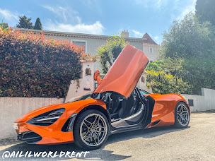 Photo n°7 de Rent Ferrari Lamborghini Mclaren Mercedes Range Rover Porsche Rolls Royce in Nice Cannes Monaco by AiLiL World Rent à Nice (Agence de location de voitures)