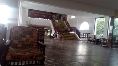 Photos of Reef Hotel