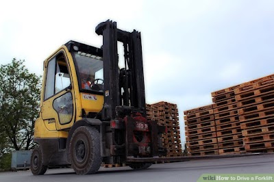 Photos of FORKLIFT TRAINING WITH KKH OPERATOR TRAINING AND PROJECTS (PTY) LTD