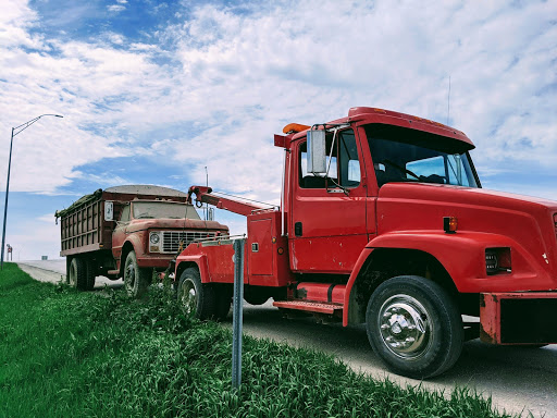 Moonlight Auto Repair & Towing