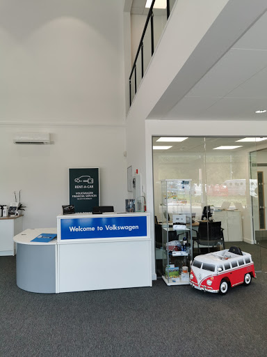 VWFS Rent-a-Car Portsmouth - Thumbnail
