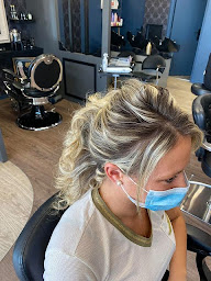 Photo n°30 de Coiffure nouvelle vague à Caumont-sur-Aure (Barbier)