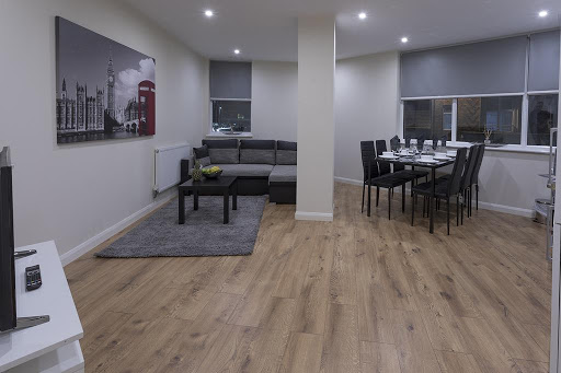 Showcase Estates - Visual