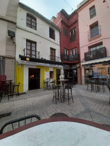 PUB YELLOW - Visual