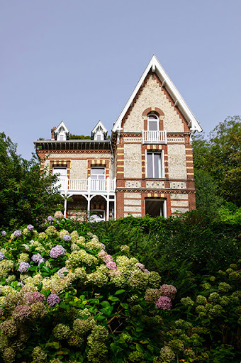 Photo de Le Donjon - Domaine Saint Clair à Étretat (76790)