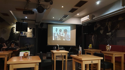 Rock Caffe - Visual