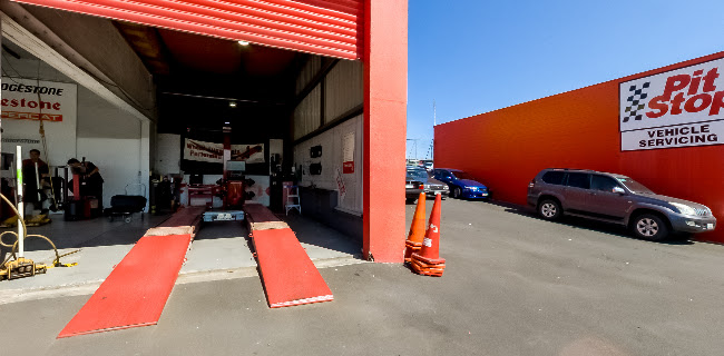 201/225 Apirana Avenue, Glen Innes, Auckland 1072, New Zealand